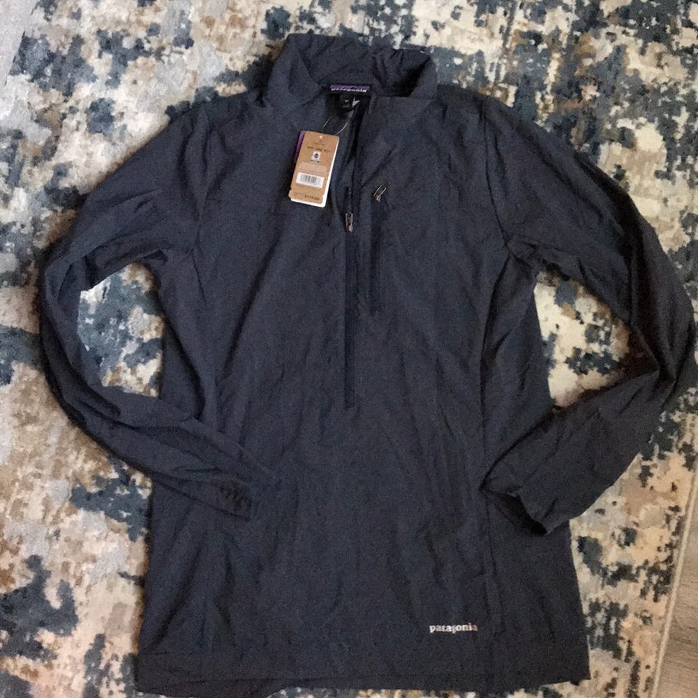 Patagonia Navy Airshed Nylon Pullover